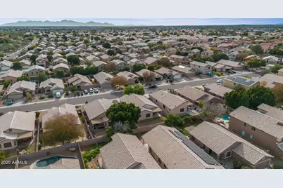 8642 W Lockland Court, Peoria, AZ 85382 - Photo 45