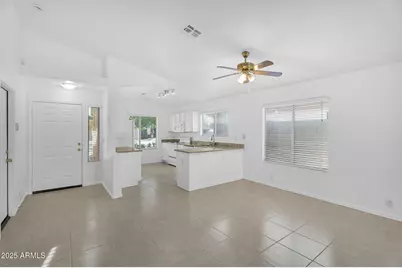 8642 W Lockland Court, Peoria, AZ 85382 - Photo 9