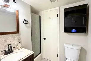 702 E Manor Dr, Casa Grande, AZ 85122 - Photo 11