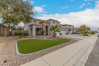 3296 E Thornton Avenue, Gilbert, AZ 85297 - Photo 5