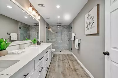 7651 E Coolidge Street, Scottsdale, AZ 85251 - Photo 9