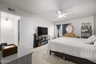 8502 N Central Ave, Phoenix, AZ 85020 - Photo 15