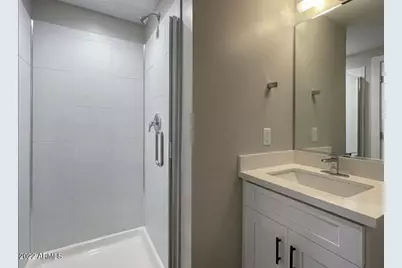 3215 E Flower Street #3, Phoenix, AZ 85018 - Photo 19