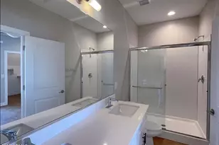 3215 E Flower St, Phoenix, AZ 85018 - Photo 55