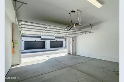 3215 E Flower Street #3, Phoenix, AZ 85018 - Photo 15