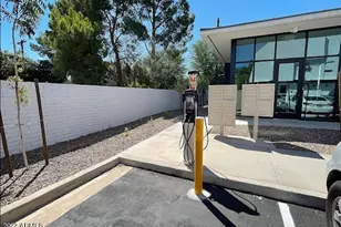 3215 E Flower St, Phoenix, AZ 85018 - Photo 57