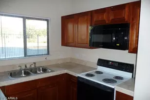 7110 N 68th Ave, Glendale, AZ 85303 - Photo 3