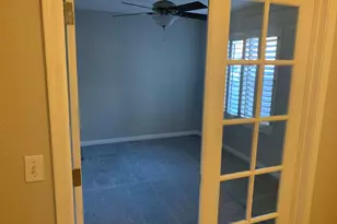 21842 N 40th Pl, Phoenix, AZ 85050 - Photo 5