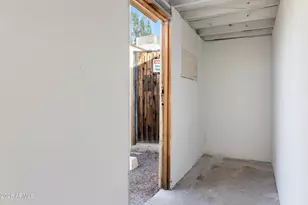 5745 N 44th Ln, Glendale, AZ 85301 - Photo 21