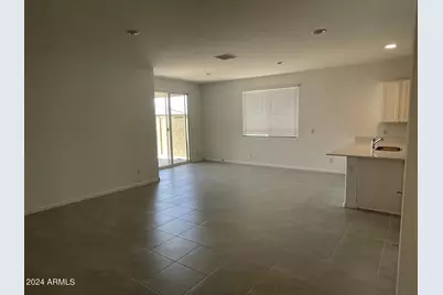 2919 E Hayfield Way, San Tan Valley, AZ 85140 - Photo 9