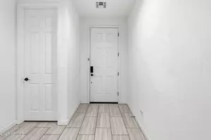 7620 W Raymond St, Phoenix, AZ 85043 - Photo 5