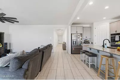 7620 W Raymond Street, Phoenix, AZ 85043 - Photo 9