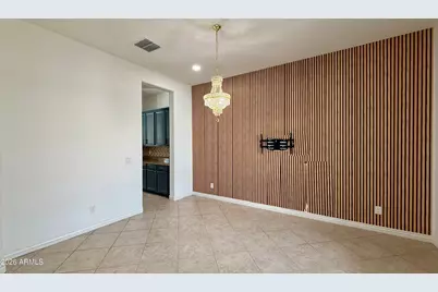 3355 E Constance Way, Phoenix, AZ 85042 - Photo 5