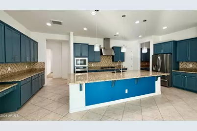 3355 E Constance Way, Phoenix, AZ 85042 - Photo 7