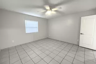 1023 E Old Southern Ave, Phoenix, AZ 85042 - Photo 11