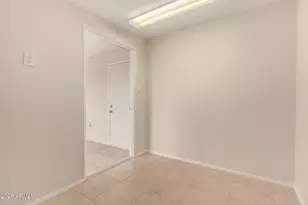 12404 N 103rd Ave, Sun City, AZ 85351 - Photo 9