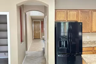 7089 W Eagle Ridge Ln W, Peoria, AZ 85383 - Photo 3