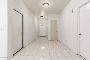 8676 W Mountain View Rd, Peoria, AZ 85345 - Photo 7