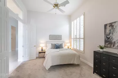 3124 E Squaw Peak Circle, Phoenix, AZ 85016 - Photo 19