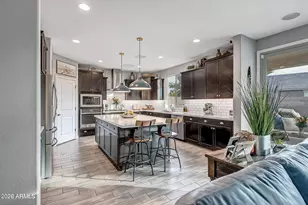 517 E Balao Dr E, Phoenix, AZ 85085 - Photo 5