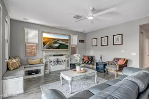 517 E Balao Dr E, Phoenix, AZ 85085 - Photo 3