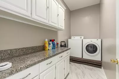 35001 N Surrey Lane, San Tan Valley, AZ 85140 - Photo 25