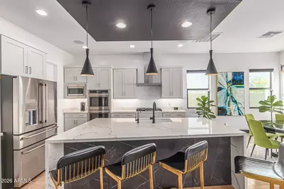 712 E Buist Avenue, Phoenix, AZ 85042 - Photo 19