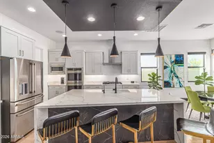 712 E Buist Ave, Phoenix, AZ 85042 - Photo 19