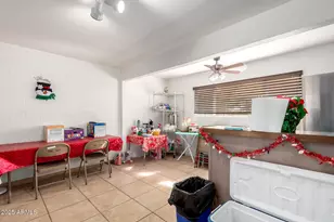 2569 W Berridge Ln, Phoenix, AZ 85017 - Photo 19