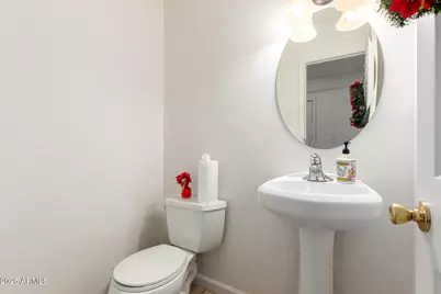 2569 W Berridge Lane #D-215, Phoenix, AZ 85017 - Photo 21