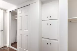 2569 W Berridge Ln, Phoenix, AZ 85017 - Photo 13