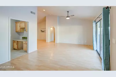 380 W 14th Avenue, Apache Junction, AZ 85120 - Photo 11