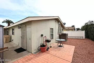 10960 N 67th Ave, Glendale, AZ 85304 - Photo 17