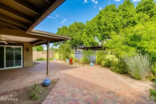 7350 North 11th St, Phoenix, AZ 85020 - Photo 11