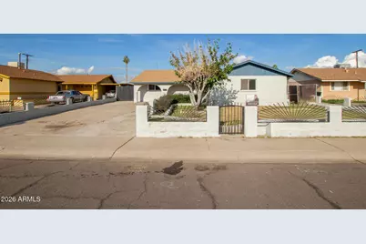 4460 W Avalon Drive, Phoenix, AZ 85031 - Photo 5