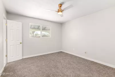 4460 W Avalon Drive, Phoenix, AZ 85031 - Photo 11