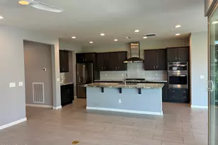 13418 W Mayberry Trail, Peoria, AZ 85383 - Photo 9