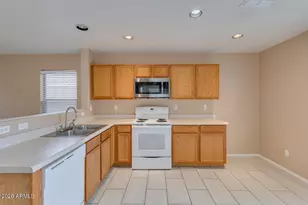 25787 W Lynne Ln, Buckeye, AZ 85326 - Photo 7