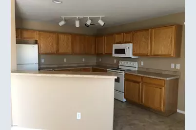 22821 W Cantilever Street, Buckeye, AZ 85326 - Photo 3