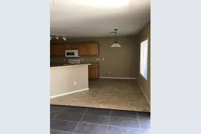 22821 W Cantilever Street, Buckeye, AZ 85326 - Photo 5