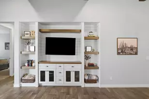 28409 N 21st Ave, Phoenix, AZ 85085 - Photo 19