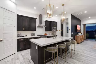 21514 N 58th St, Phoenix, AZ 85054 - Photo 9