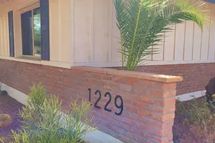1229 E Manhatton Dr, Tempe, AZ 85282 - Photo 1