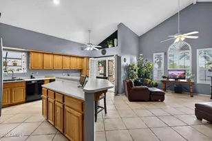 7025 W McRae Way, Glendale, AZ 85308 - Photo 11