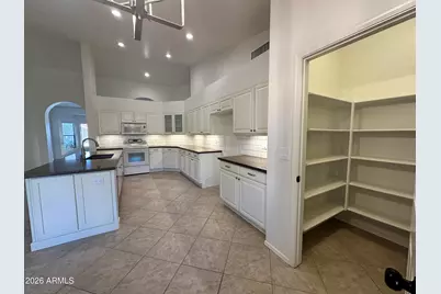 3618 E Goldfinch Gate Lane, Phoenix, AZ 85044 - Photo 3