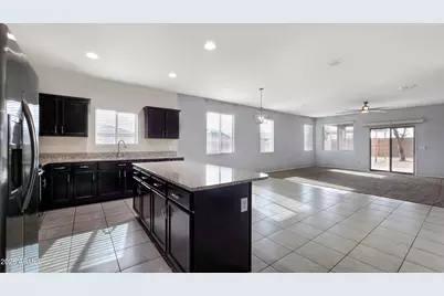 5042 S 237th Drive, Buckeye, AZ 85326 - Photo 11