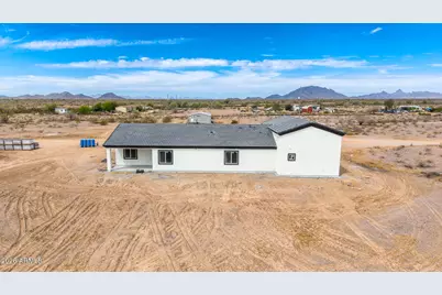 5853 N 425th Avenue, Tonopah, AZ 85354 - Photo 3