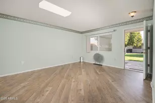 10616 W Coggins Dr, Sun City, AZ 85351 - Photo 15