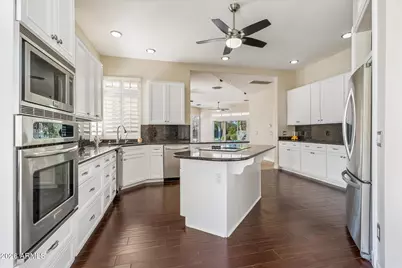 1026 N Heritage Street, Gilbert, AZ 85234 - Photo 15