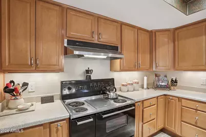 7814 W Columbine Drive, Peoria, AZ 85381 - Photo 13